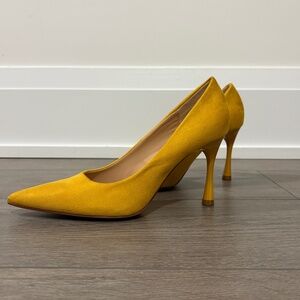 ZARA Pumps